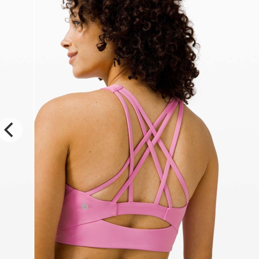 NWT Lululemon Free To Be Serene Bra Size 4